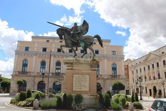 Plaza del Mío Cid