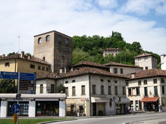 Porta Monticano