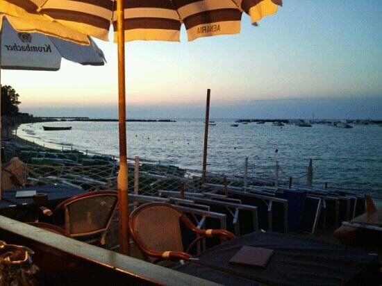 Aenaria Beach