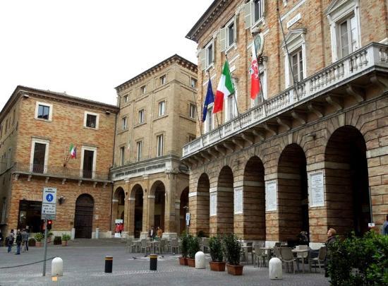 Piazza della Libertà