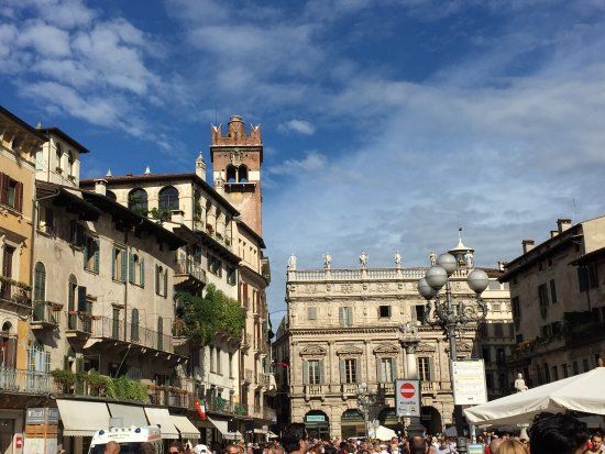 Via Mazzini