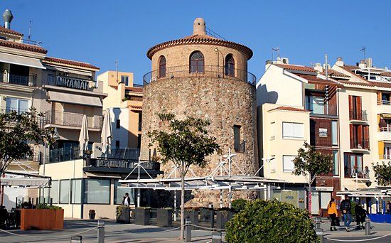 la Torre del Puerto